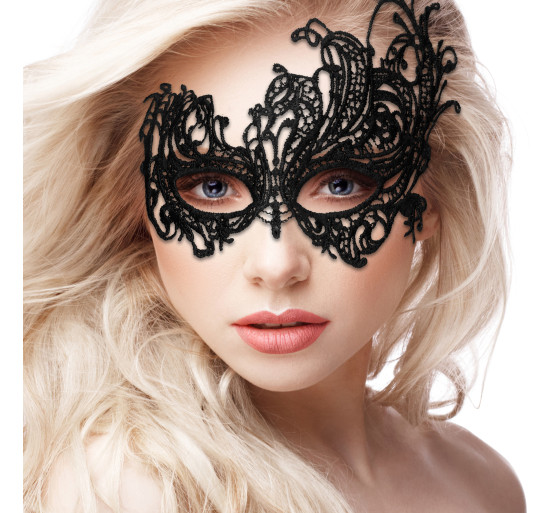 MÁSCARA EN ENCAJE ROYAL OUCH!